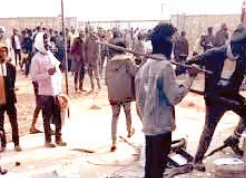 राजस्थान के सीमेंट प्लांट में ताेड़फाेड़, आगजनी से तनाव